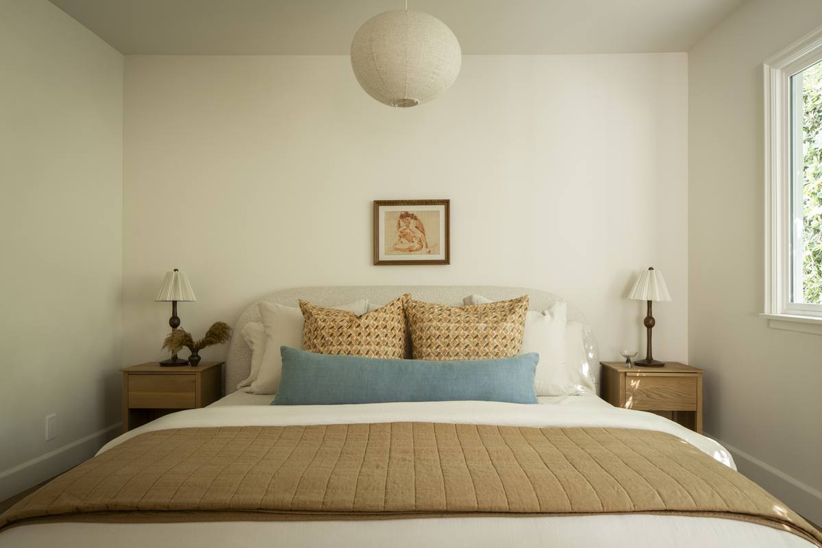 Redcliff renovation — primary bedroom